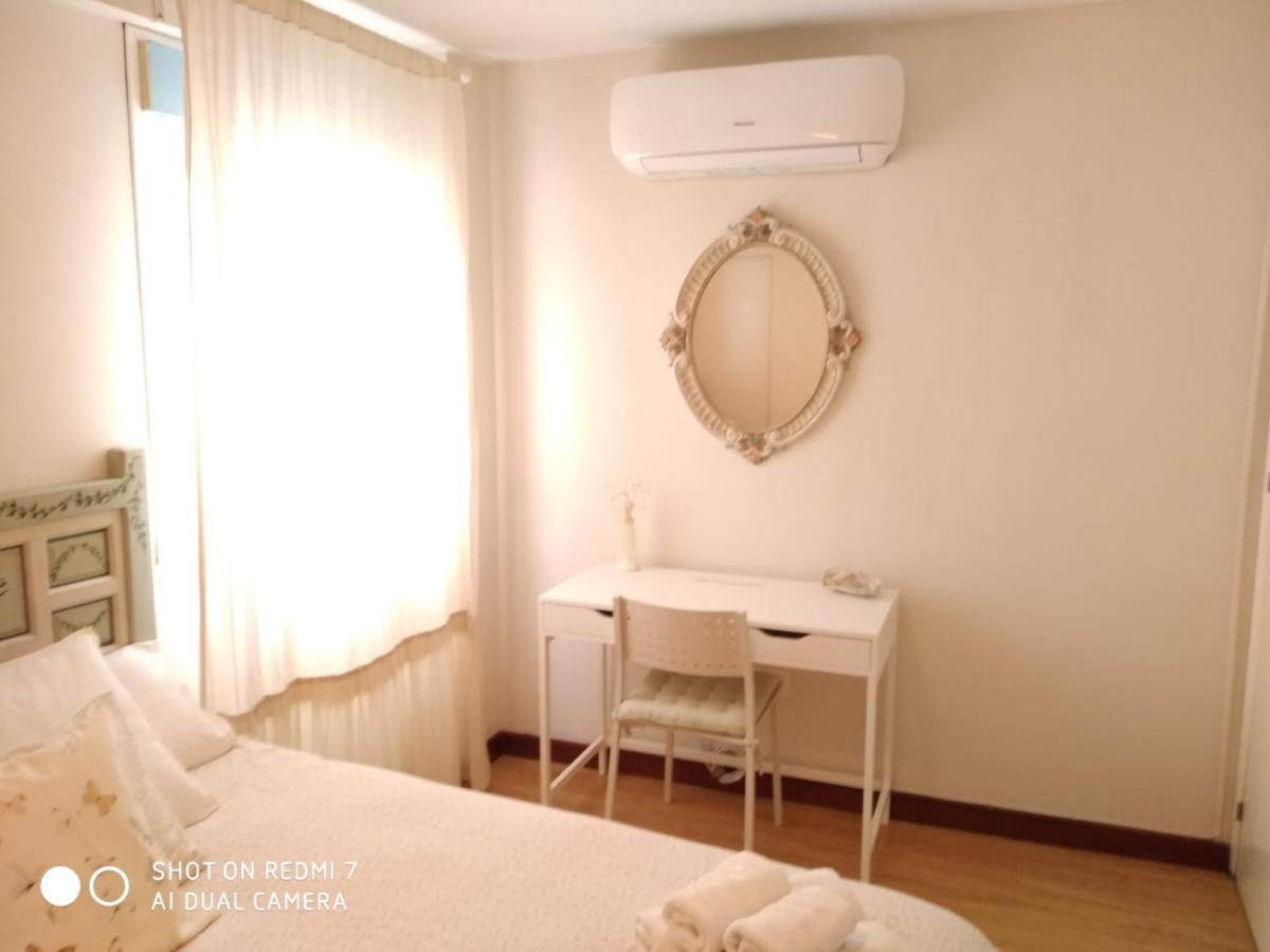 Apartamento Con Vistas Al Rio Guadalquivir En Triana, Sevilla Exterior foto